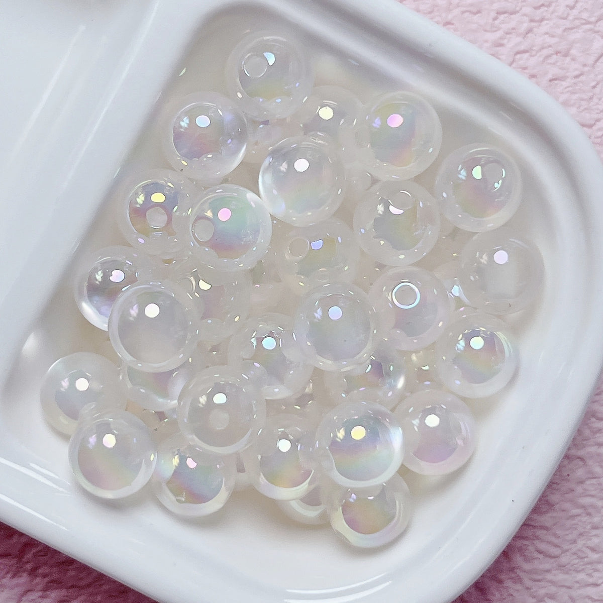 High-quality UV-coated colored jelly cat-eye through-hole acrylic round beads