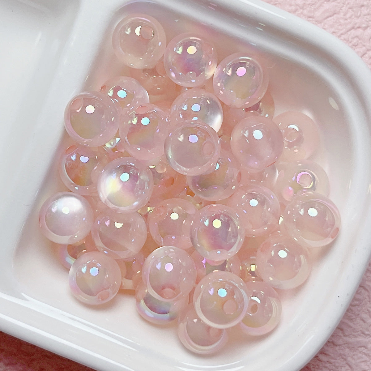 High-quality UV-coated colored jelly cat-eye through-hole acrylic round beads